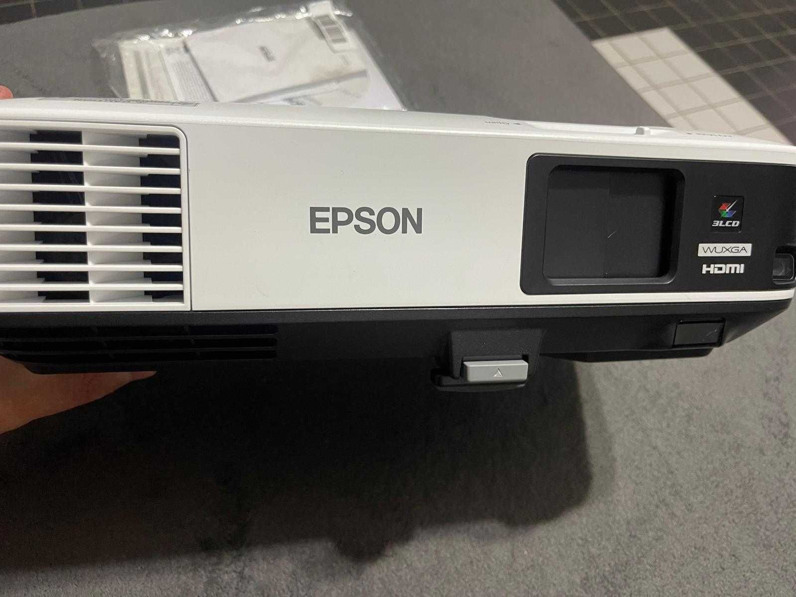 Videoproiector EPSON EB-2265U