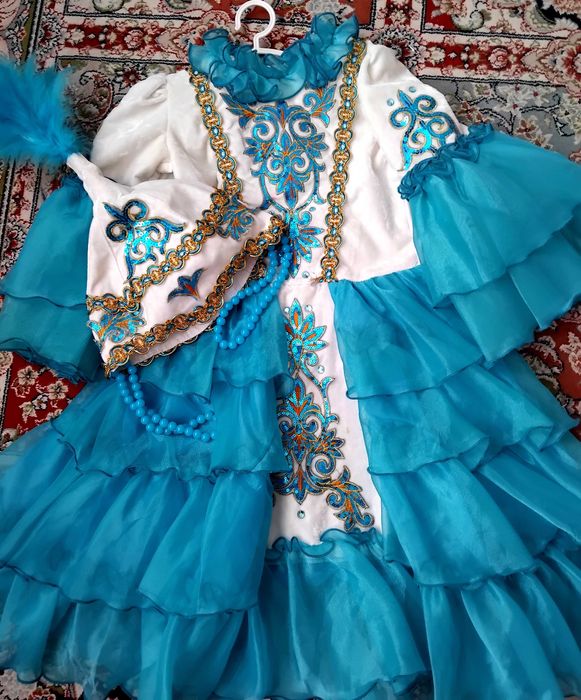 Национальный костюм с саукеле