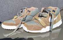 OFERTA ! Vand adidasi Nike Air Trainer marimea 40.5