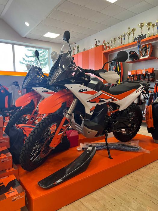 Motocicleta KTM 890 Adventure R '24