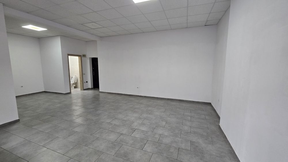 Spatiu comercial de inchiriat în Militari Residence
