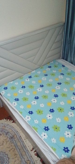 Спальный диван 2,2х1.8м