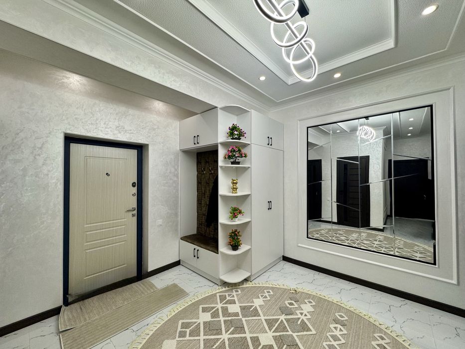 3х комнатная квартира, на 4 этаже. Смарт сити.