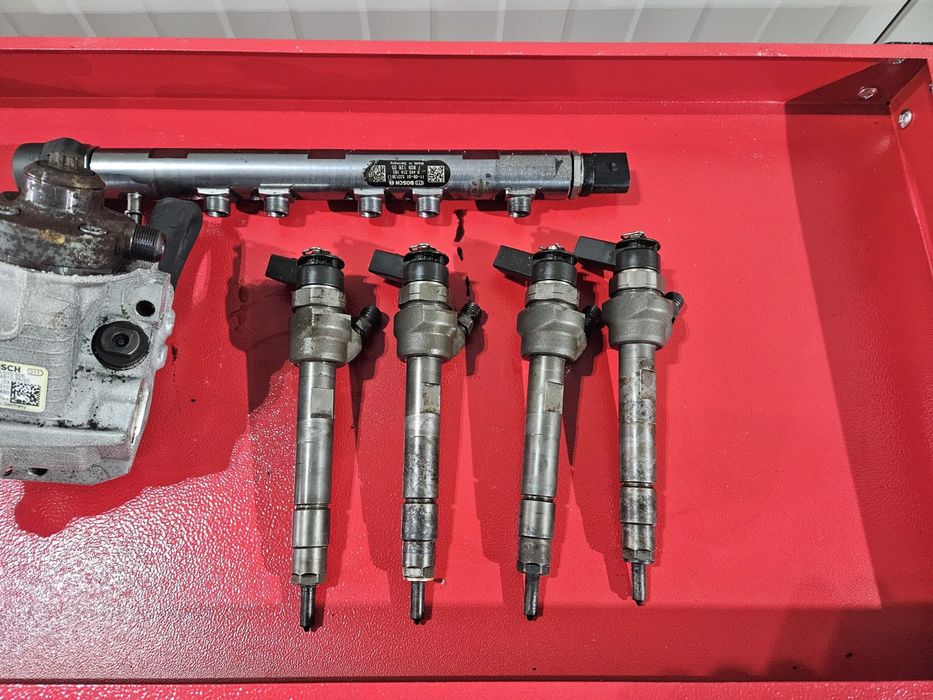 Kit injectie pompa rampa injectoare BMW seria1 seria3 2.0d n47 143 cp