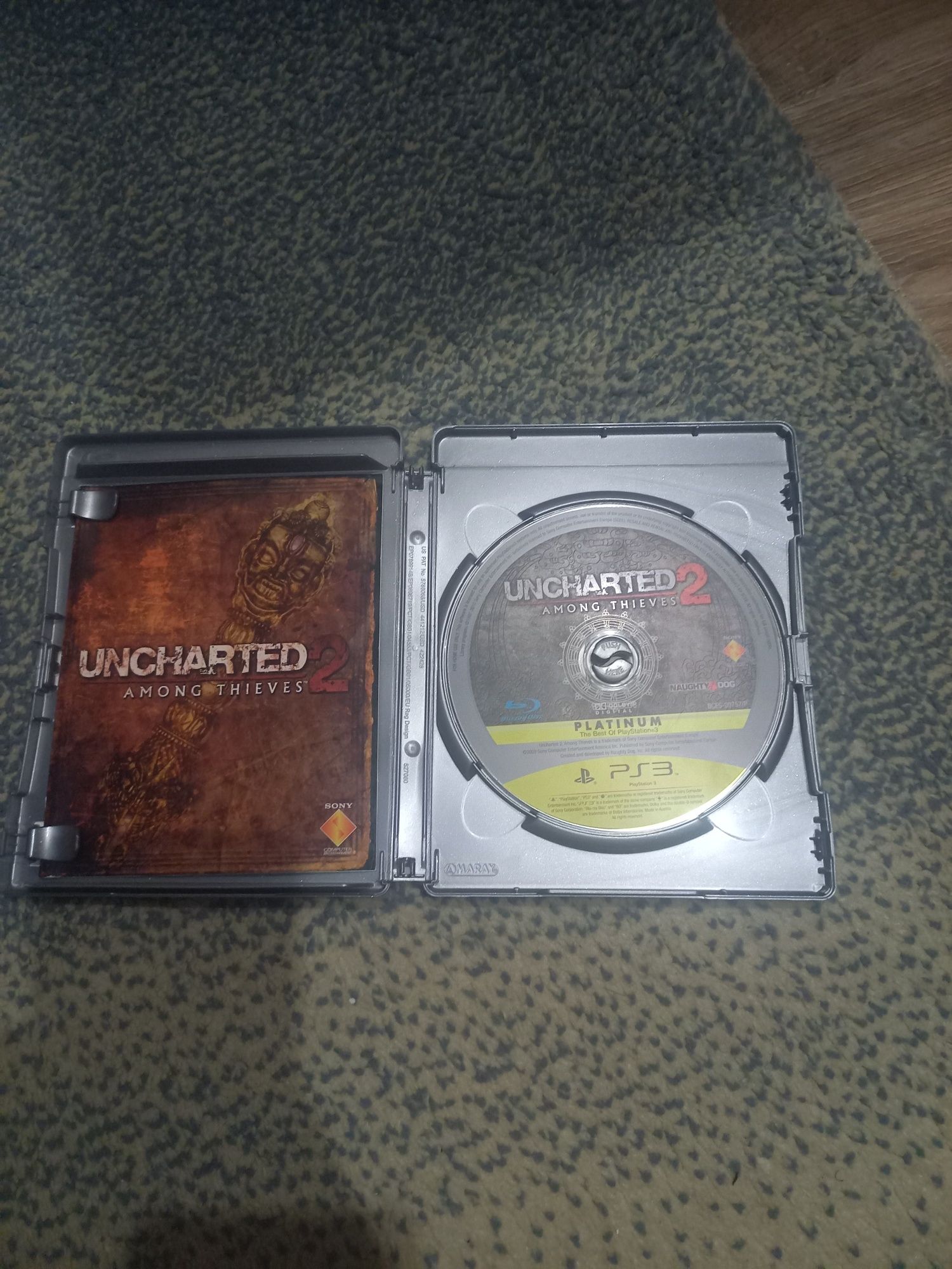 Диски на ps3 (minecraft, uncharted)