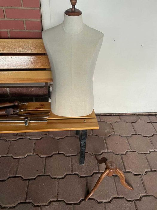 манекен выставочный демонстрационный