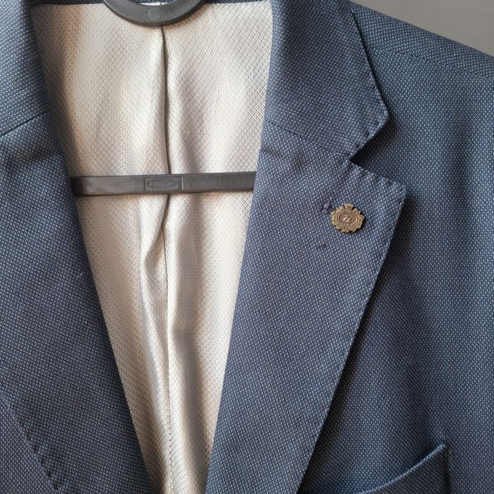 Sacou barbati, Zara man