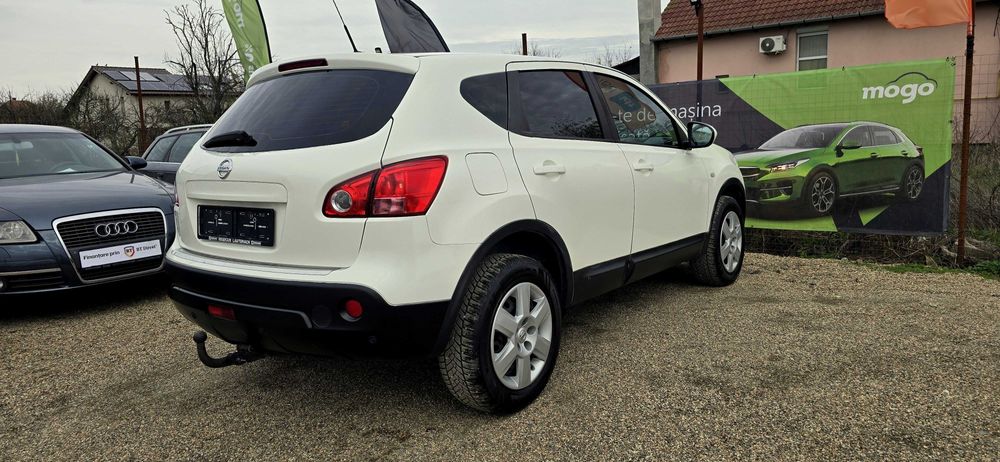 Rate Cash Nissan Qashqai Automata 4x4 la buton diesel 2000cm3 clima