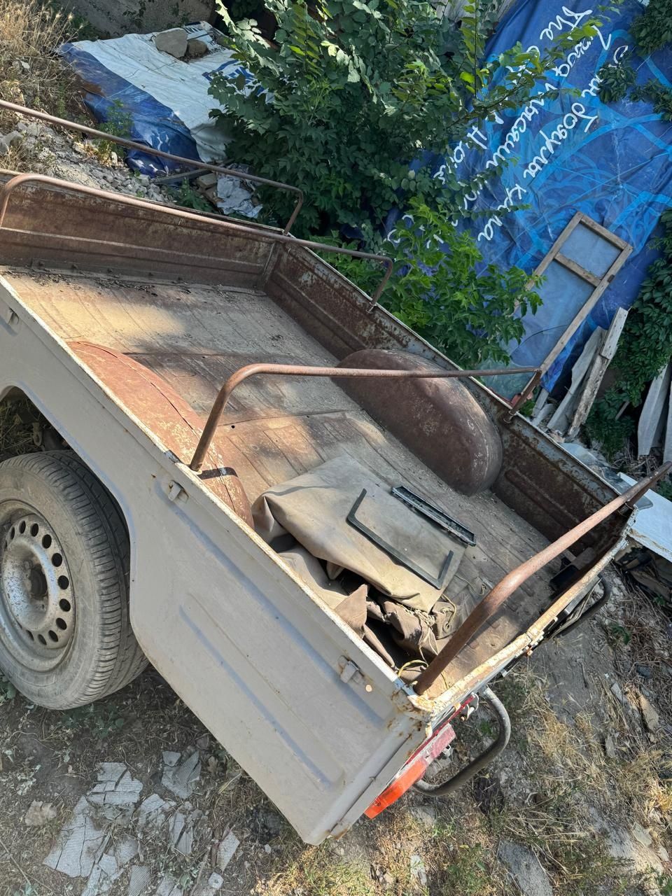 Советский прицеп.