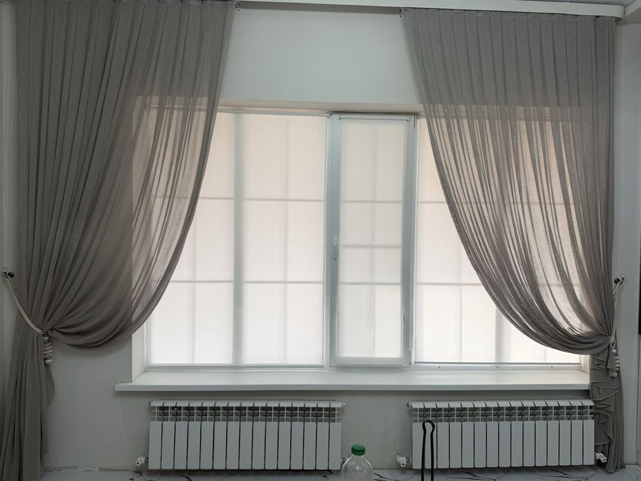 Шторы зал,кухня ,холл