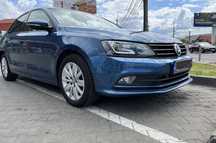 VW Jetta 2015 2.0 TDI 110 CP DSG – întreținută, km reali