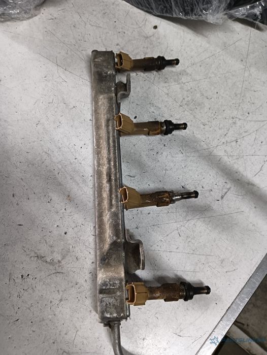 Rampa injectoare TOYOTA AURIS (_E15_) [ 2006 - 2012 ] 1.6 (1ZR-FE) 91K