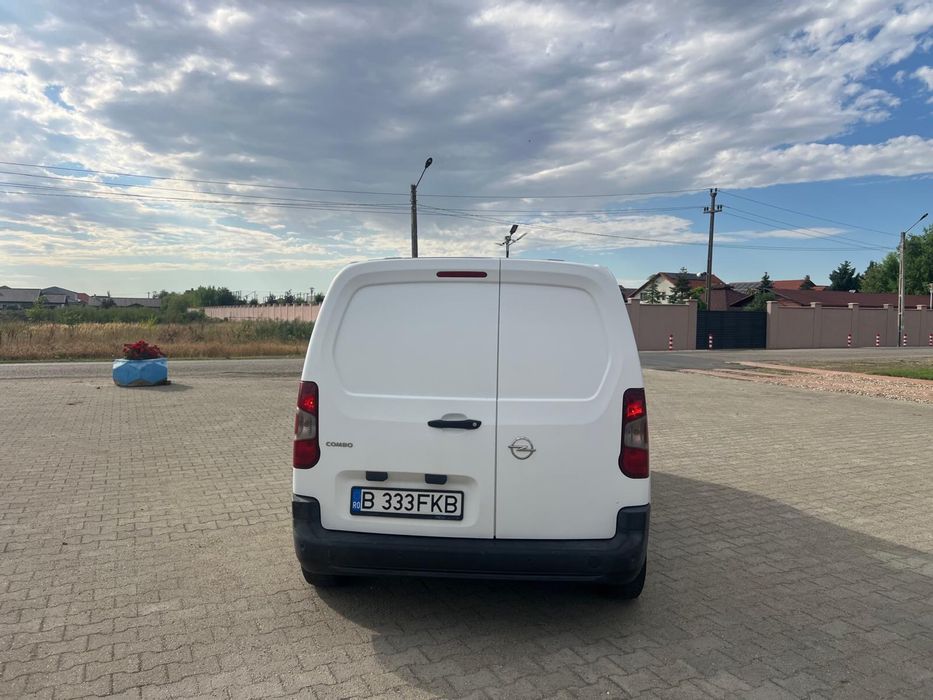 OPEL COMBO 1.6 DIESEL 2019 98.000 KM