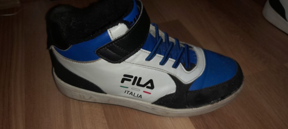 Papuci FILS mărimea 37