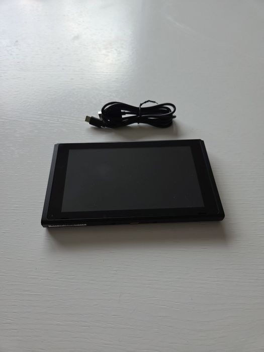 Nintendo Switch + joc Mario Rabbits