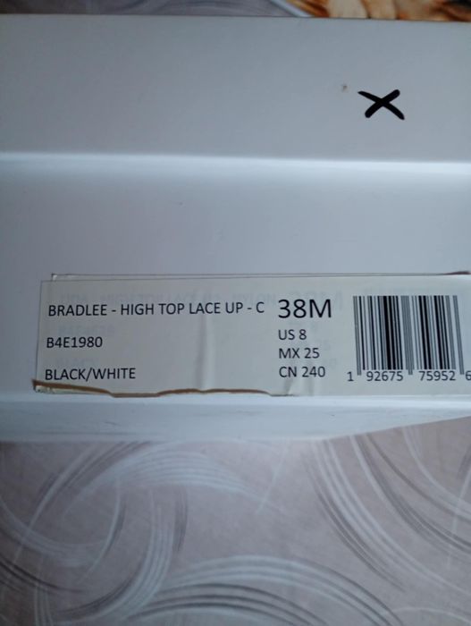 Високи маратонки Calvin Klein