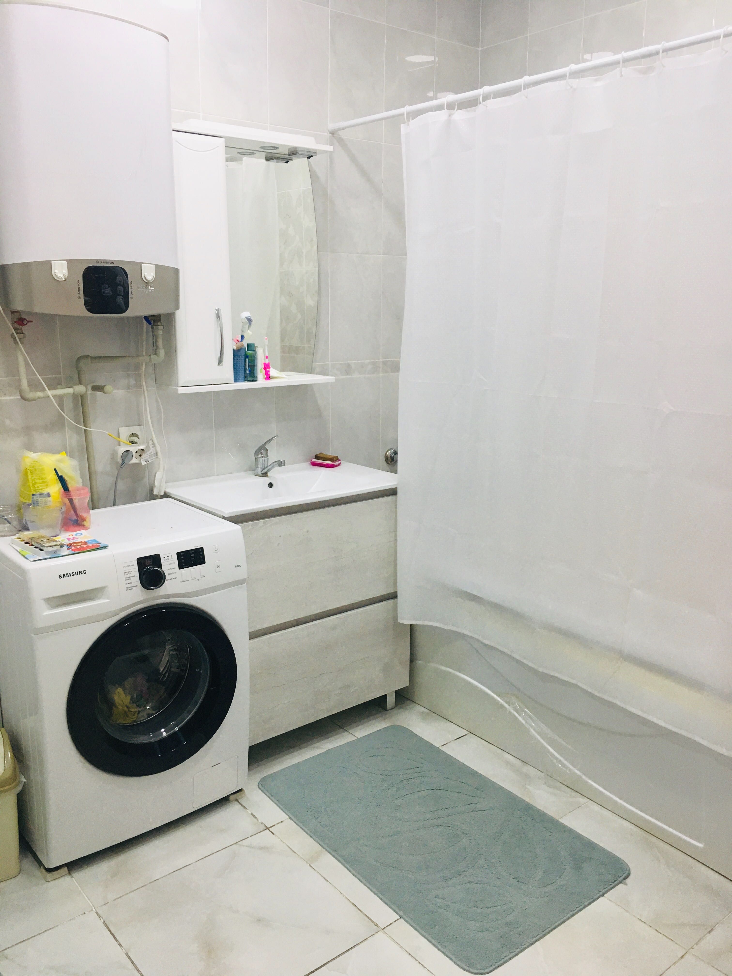 Квартира 2комн 83 кВ.. 31б-28 дом