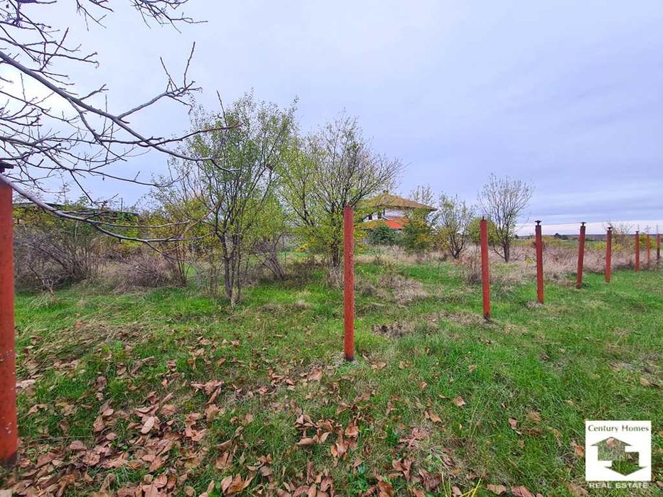 116246 Парцел в регулация в с. Самоводене