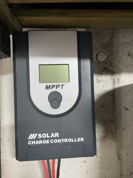 Invertor solar hybrid 3.0Kw Breckner+ cadou 1 invertor nou ne folosit