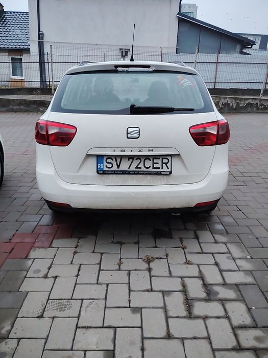 Vând Seat Ibiza 1.2 diesel , defect.