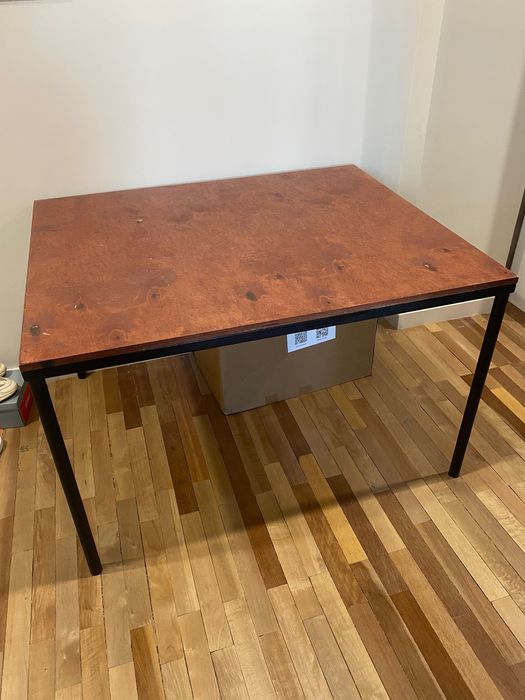 Продаю стол (рабочий / мастерской / универсальный)