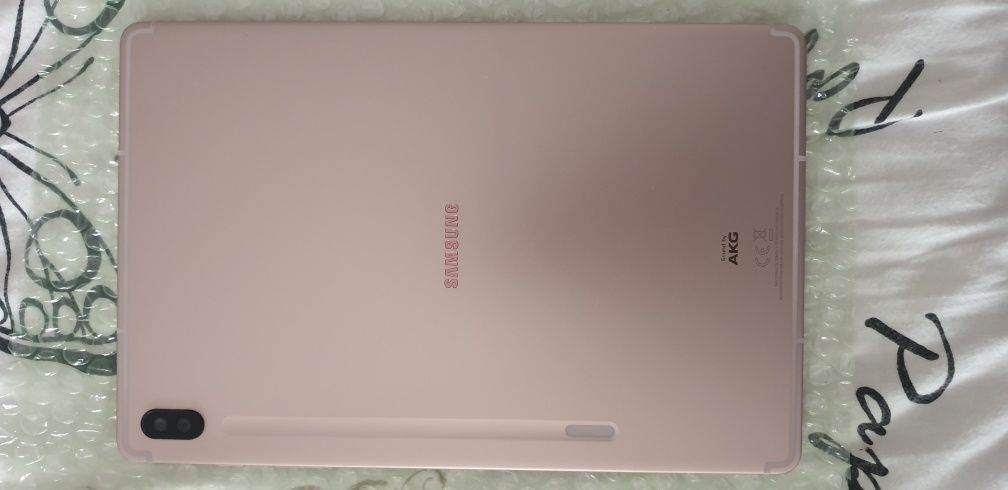 Tabletă Samsung S 6  Sm T 865 4 G  slot sim slot card memoriWi-Fi