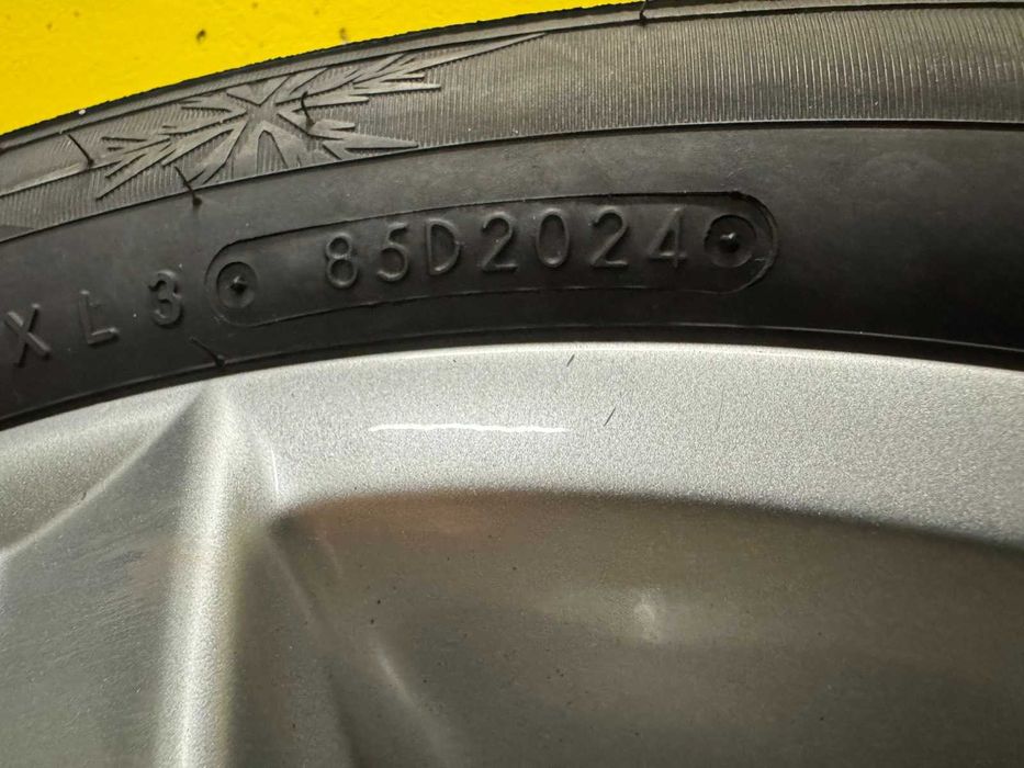 Нови зимни гуми с джанти 16" за Пежо 207 6j16 Ch4-27 Et27 195/55 R16