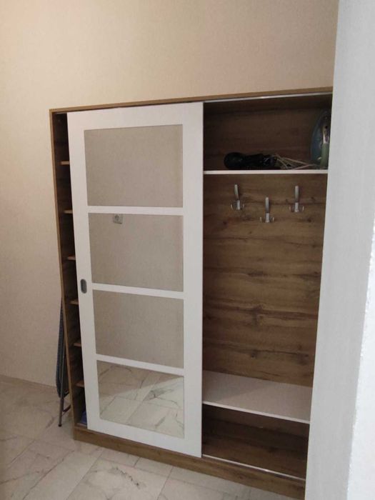 Дава се под наем Тристаен апартамент в Бургас, Център - 85 кв.м за 433.5 € - Снимка #9