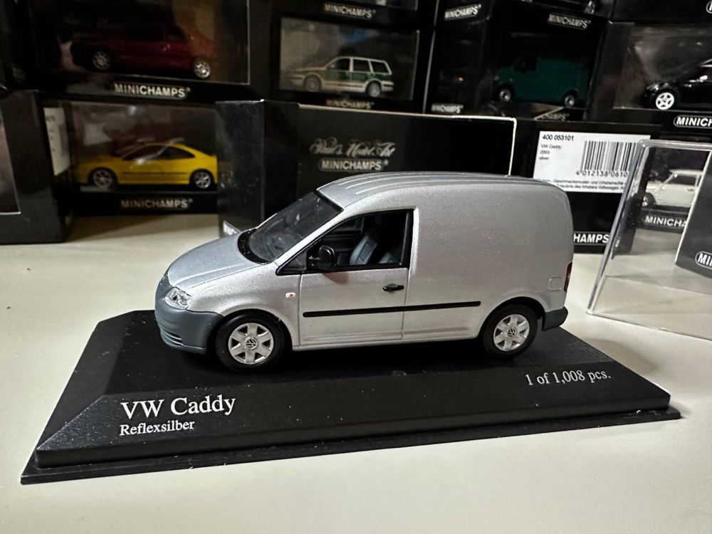 Macheta VolksWagen Caddy 1:43 Minichamps