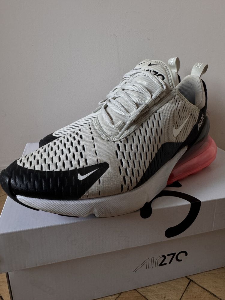 Nike Air Max 270