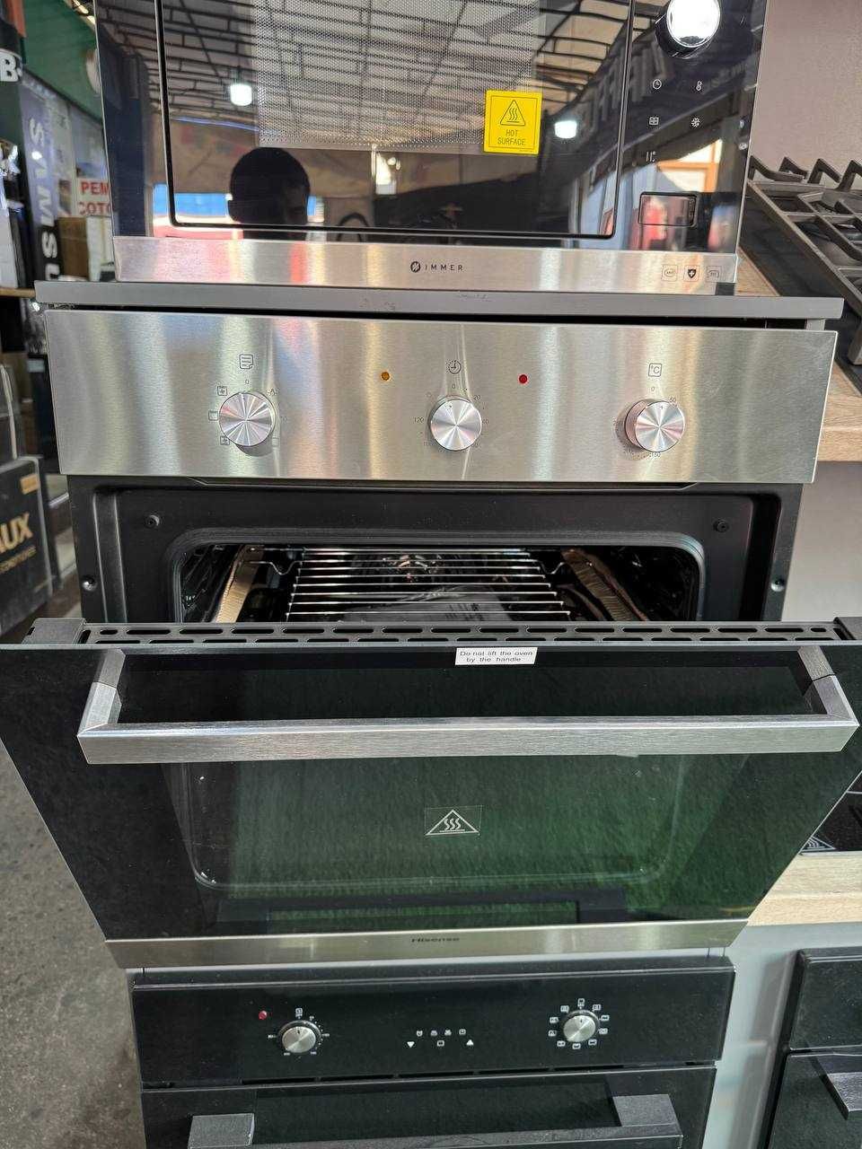 Духовой шкаф Hisense HB060203 встраиваемый 61 л