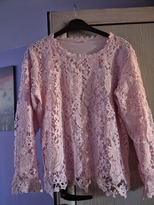 Продавам розова блуза