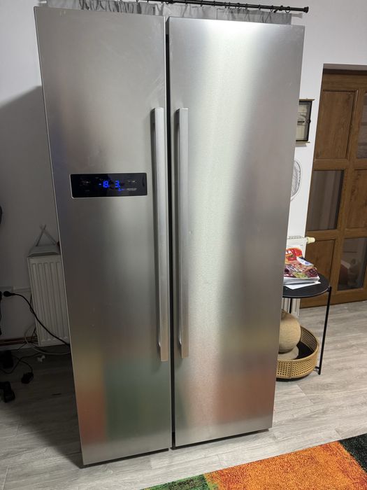 Frigider Side by Side in stare buna, adus din Germania