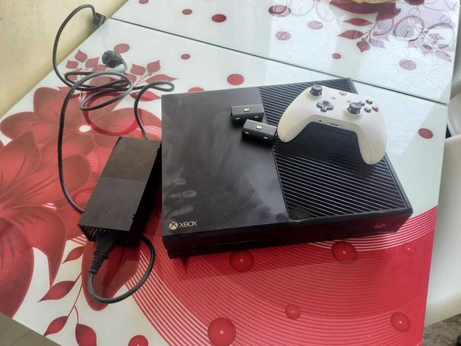 Vând xbox one nou nout
