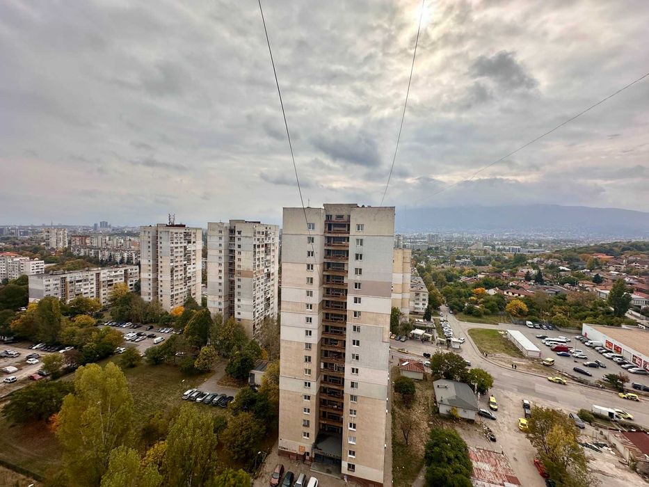 Изцяло ЮЖЕН имот с НЕСКРИВАЕМА гледка към Витоша