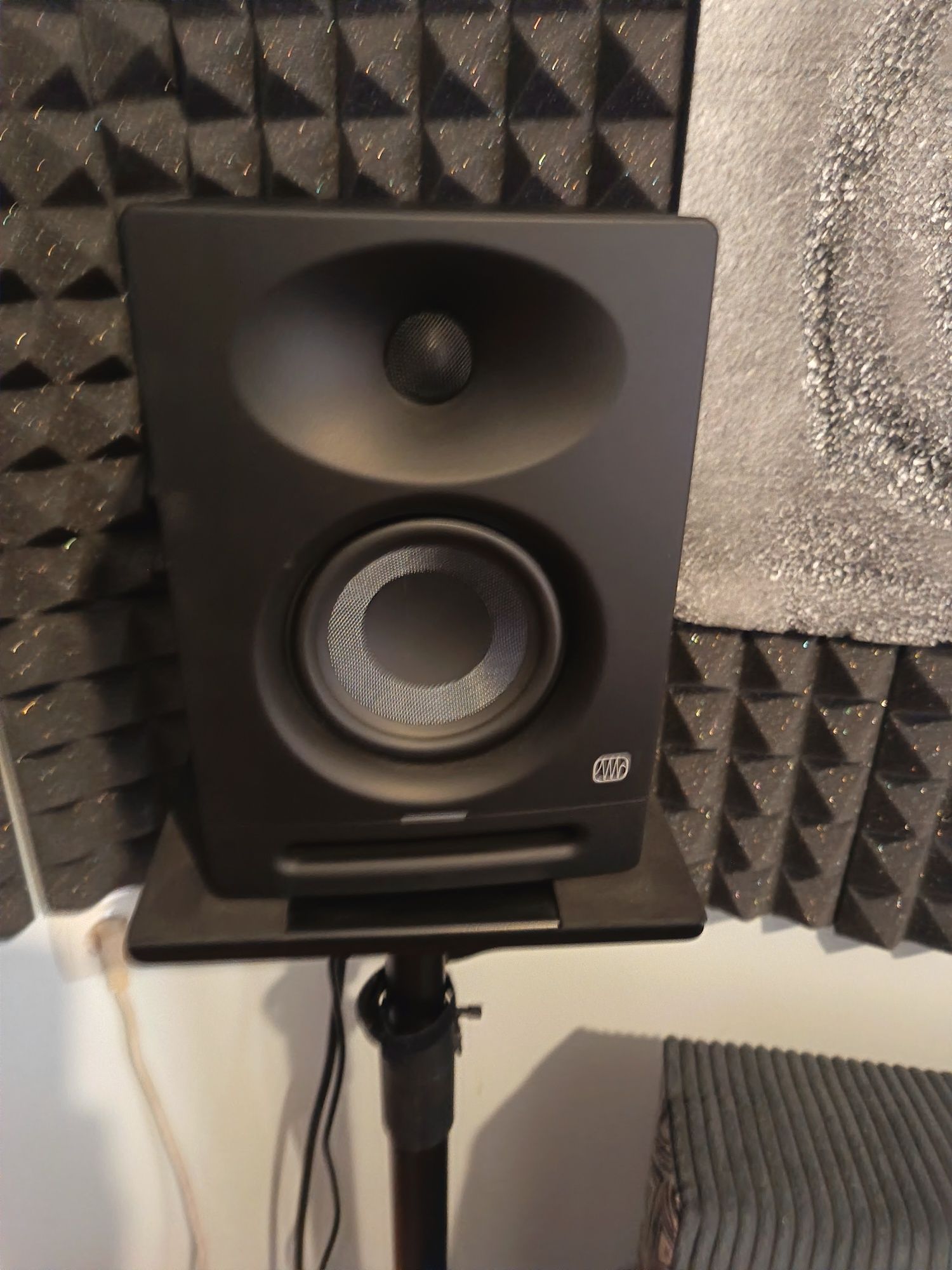 Активни студийни монитори / тонколони Presonus Eris studio 4 2бр.