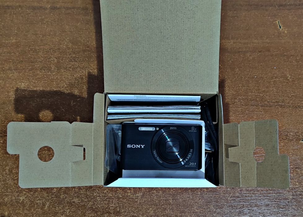 Фотоаппарат Sony Cyber-shot DSC-W830 — новый