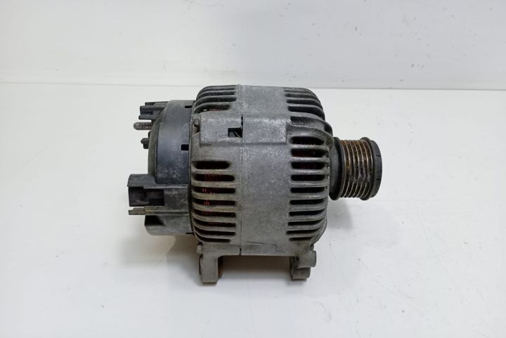 Alternator  180A 021903026L Volkswagen VW Passat CC prima generatie s