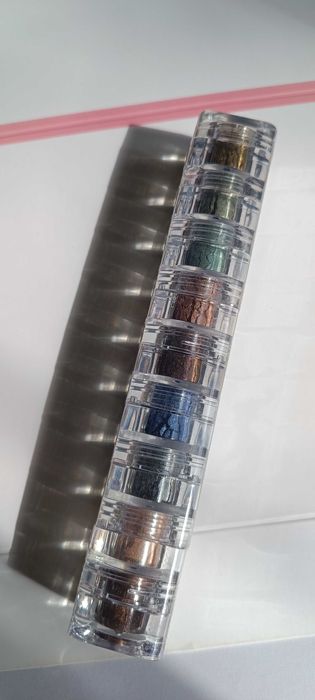 Oferta seturi 9 pigmenti Bella Pierre