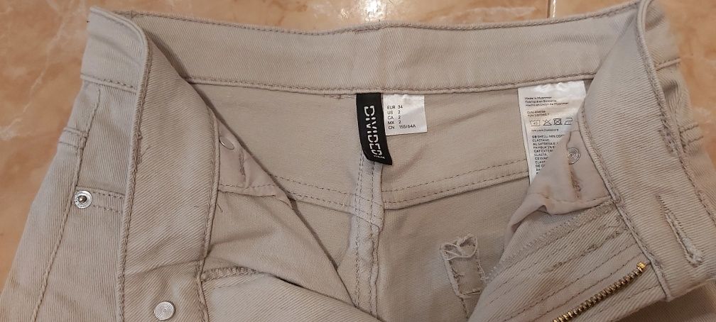 Дамски дънки широк крачол H&M