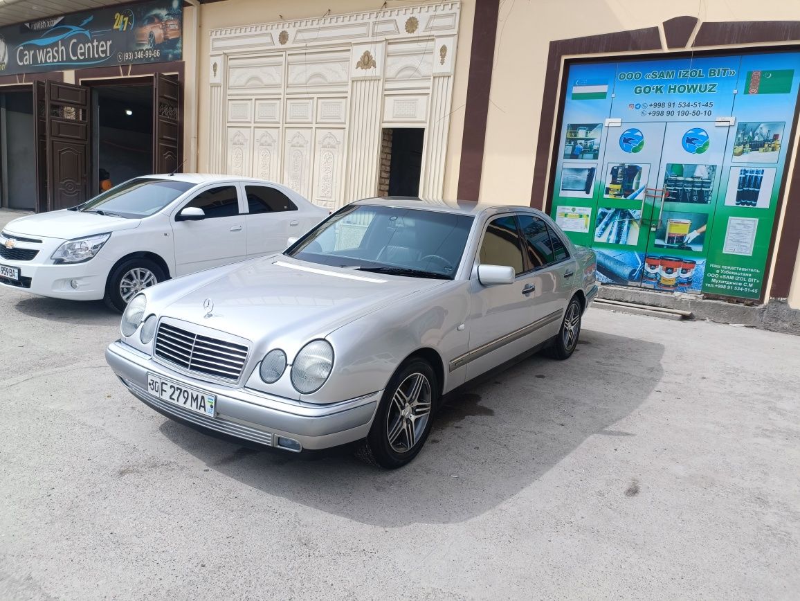 Mercedes Benz W210 Elegance