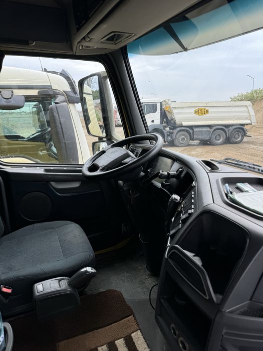 Cap tractor- VOLVO 2012
