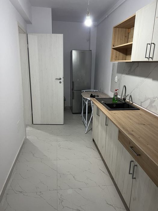 Garsoniera decomandata 34 metri