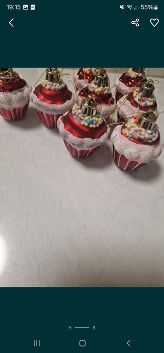 Ornamente pt brad,instalații și flori