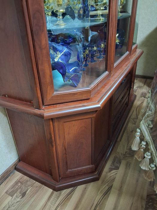 2 ta stenka va kamoti bn sotiladi