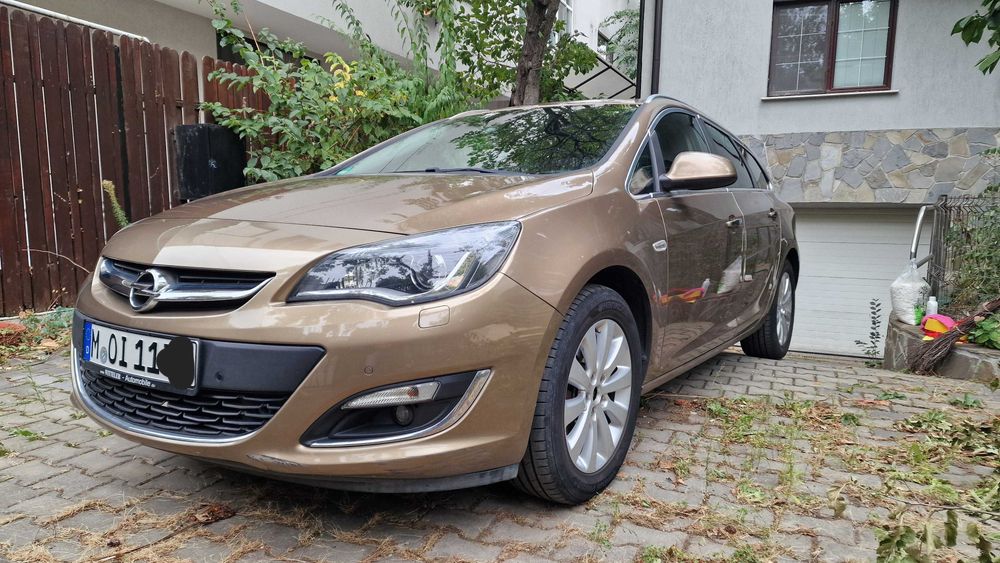 Opel Astra J Sports Tourer 2.0 CDTI 165 CP 2013  Full Option Germania