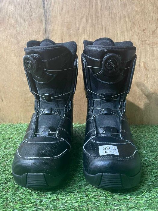 Boots SALOMON marime EU 39,5
