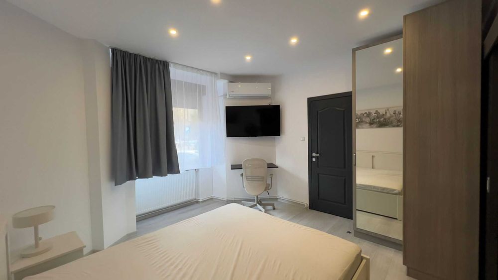 Apartament 2 camere de inchiriat - ultracentral Magheru - renovat