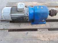 Reductor cu motor