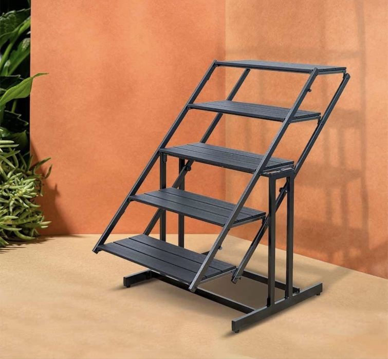 Маса 3 в 1. Маса етажерка, цветарник